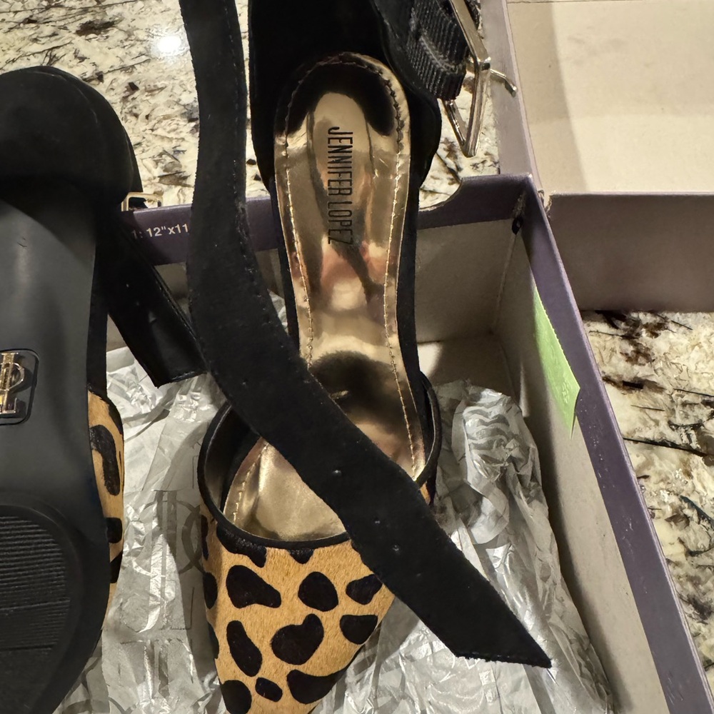 Jennifer Lopez Black and Tan Heels Leopard Print